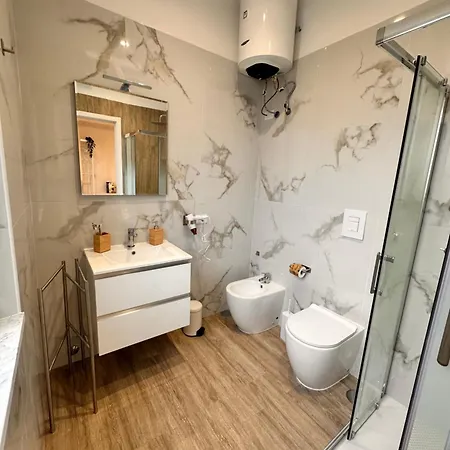 La Dolce Bed & Breakfast Naples